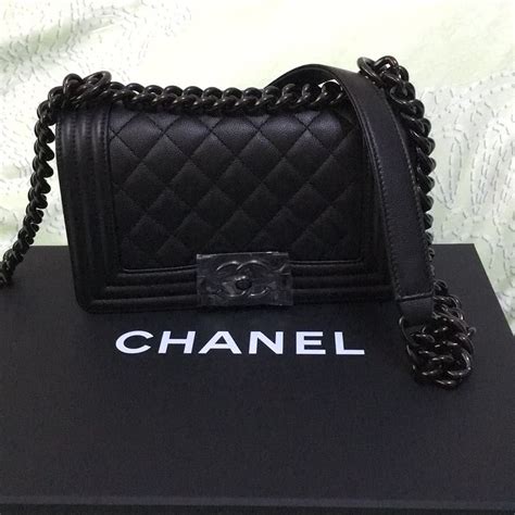 chanel so black small boy bag